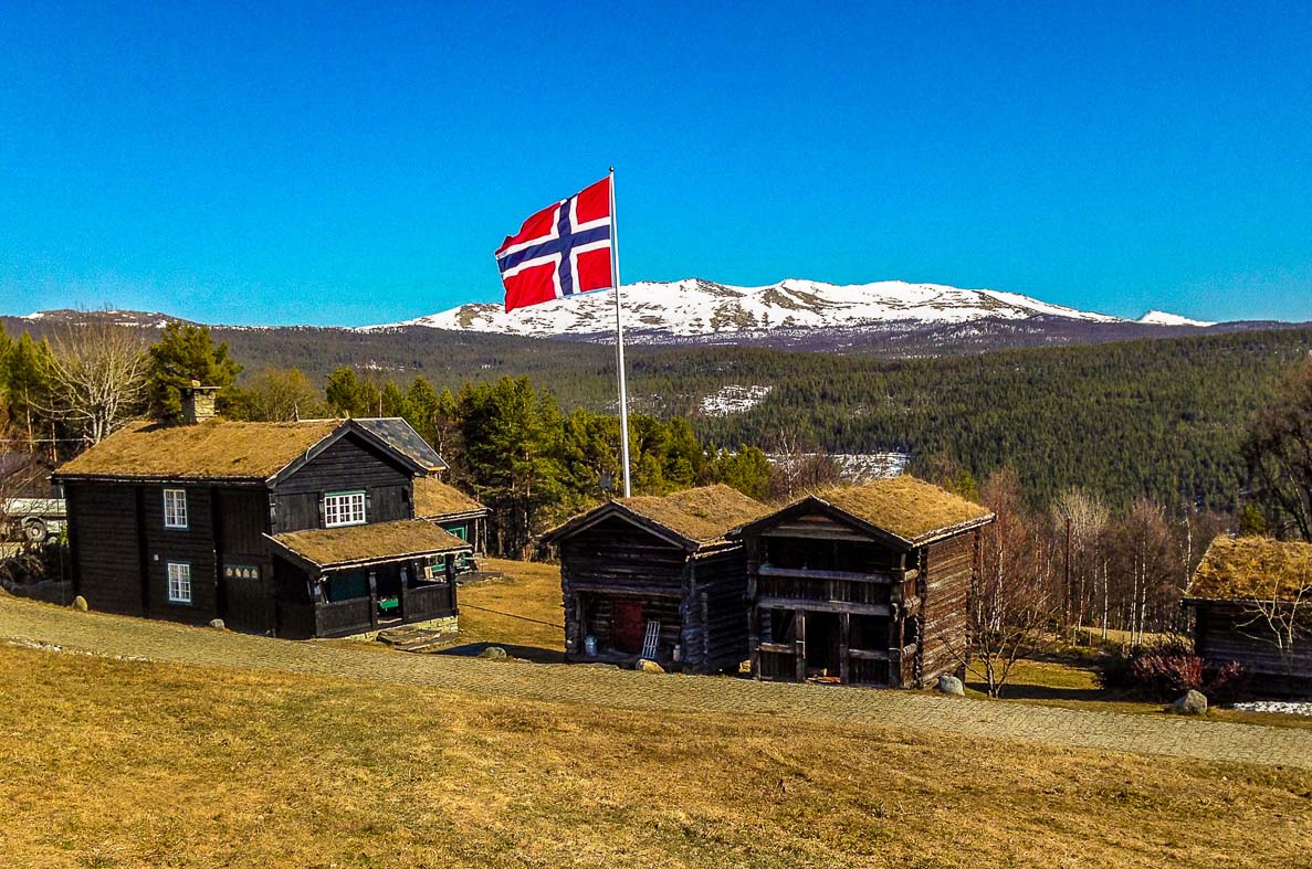 Skåbu Hotell - Ansgar Valbø